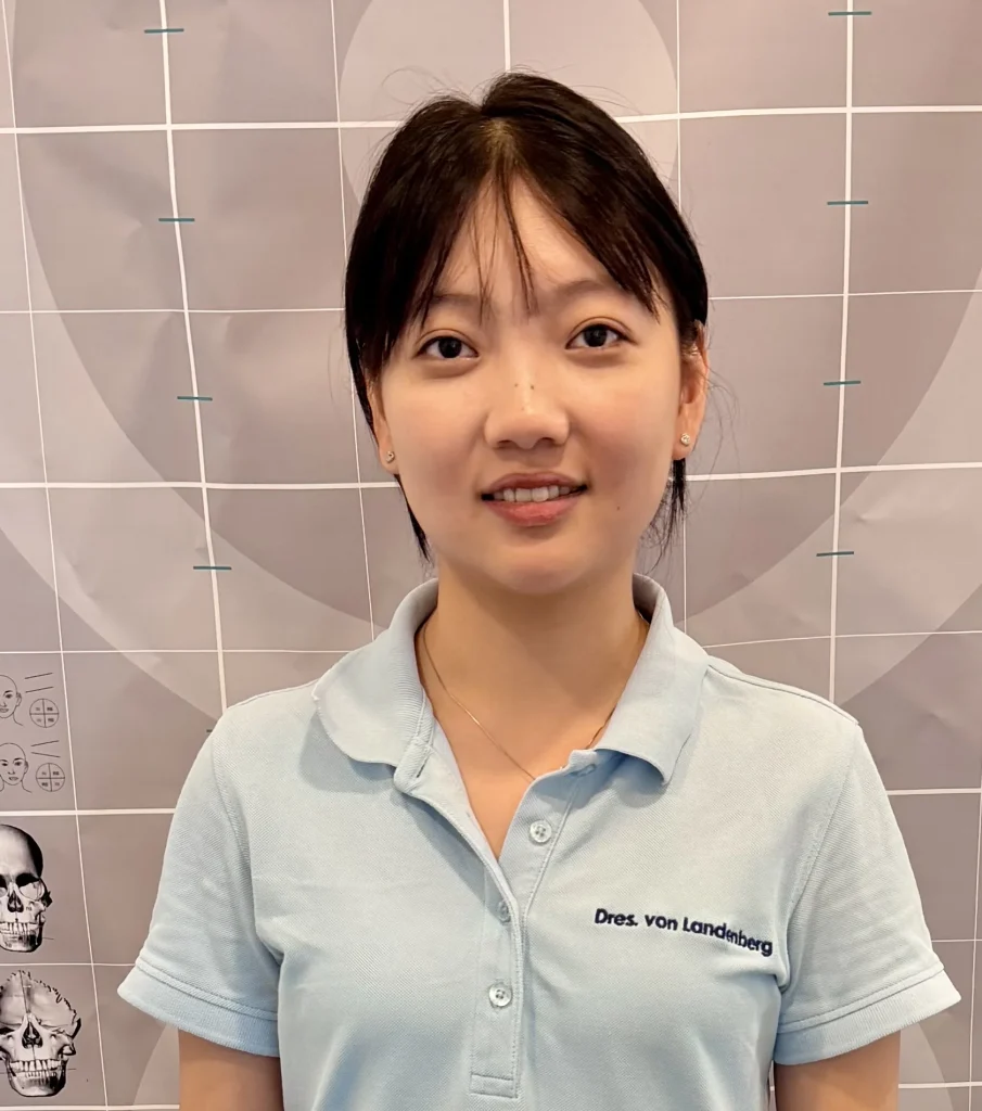 Bao Tran, ZFA-Auszubildende, 3 Lehrjahr